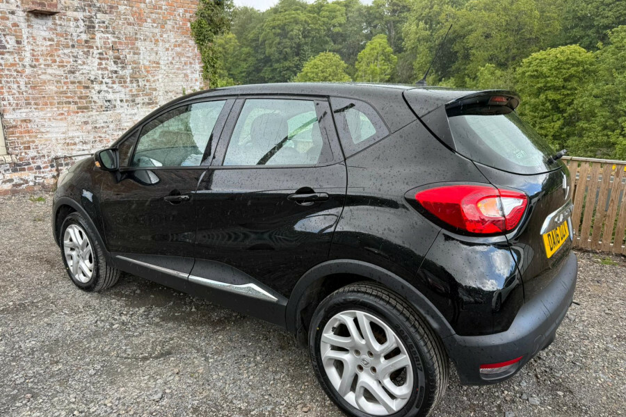 Renault Captur Suv DA16DZX Black #6
