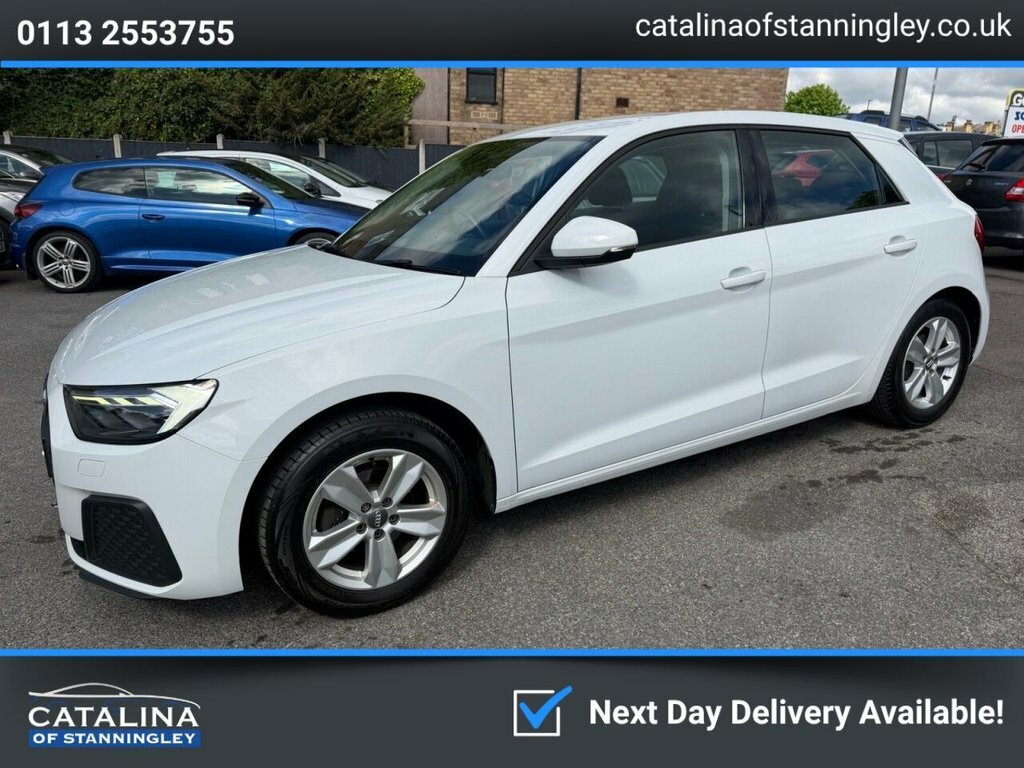 Audi A1 1L Technik LB69UZS White #3