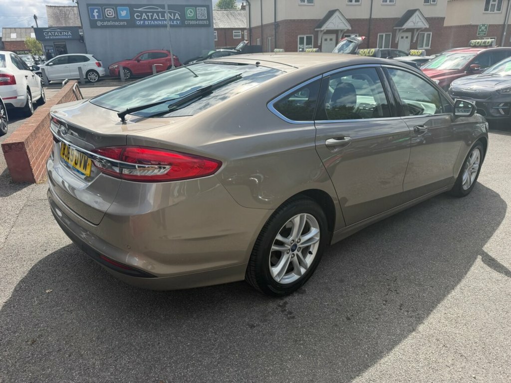 Ford Mondeo 2L Zetec Edition BJ69OVW Silver #6