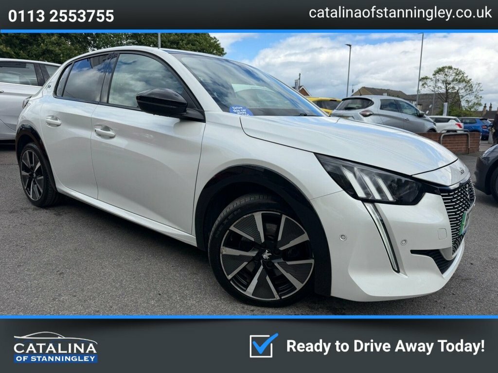 Peugeot e-208 Hatchback White