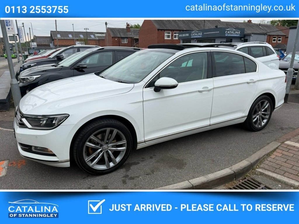 Volkswagen Passat 1.6L Gt White