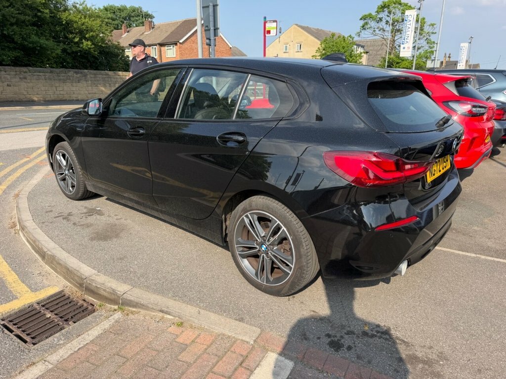 BMW 1 Series 1.5L Sport NG72USH Black #5