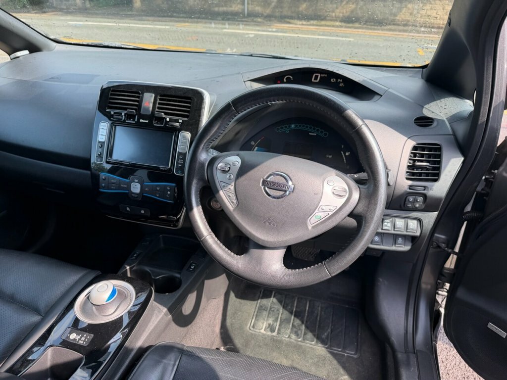 Nissan Leaf Hatchback KF17XVK Grey #4