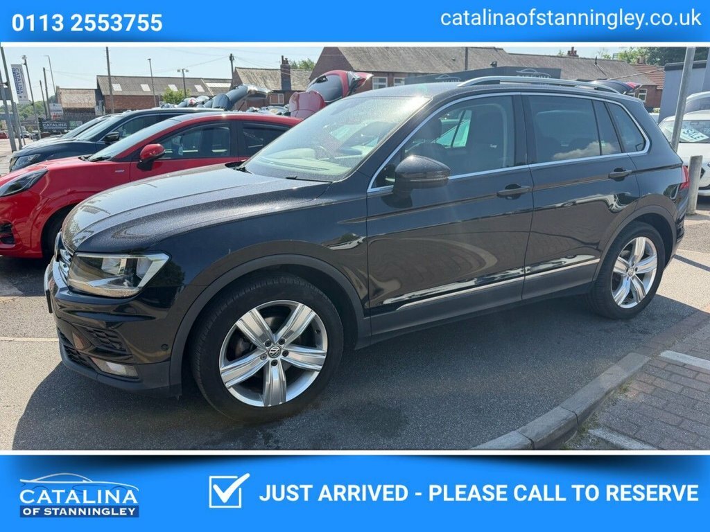 Volkswagen Tiguan 2L Match Black