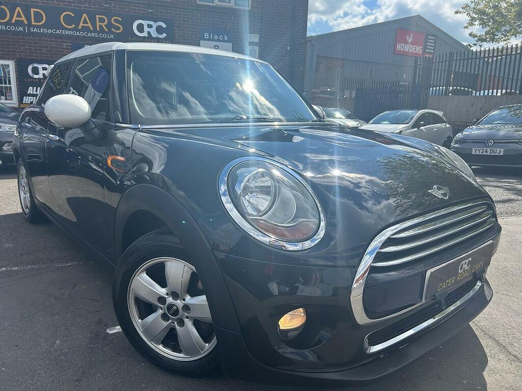 Mini Hatch 1.5 Cooper Hatchback Euro 6 Ss AU15TZT Black