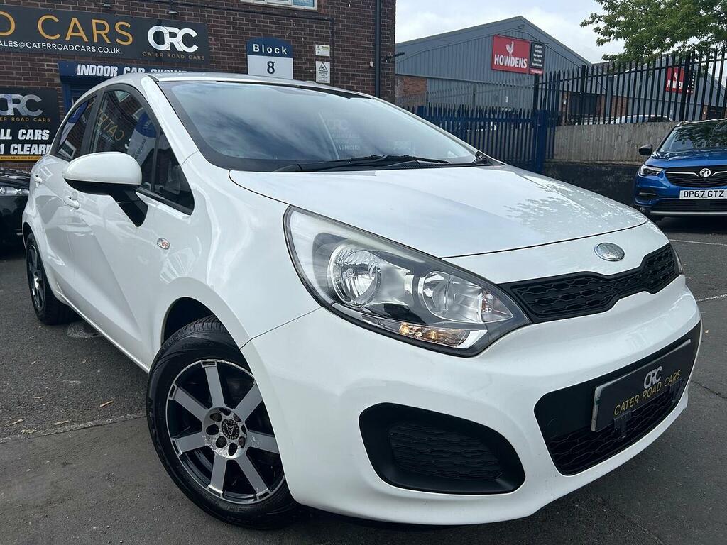 Kia RIO 1.25 1 Air Hatchback Euro 5 84 White