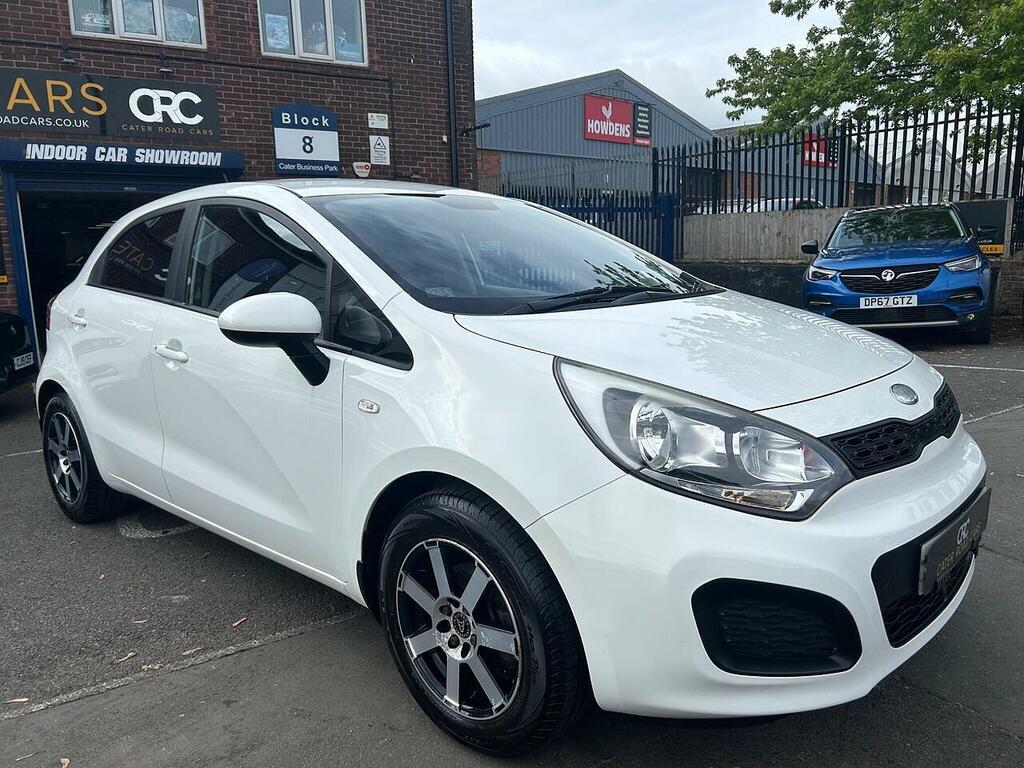 Kia RIO 1.25 1 Air Hatchback Euro 5 84 White #5