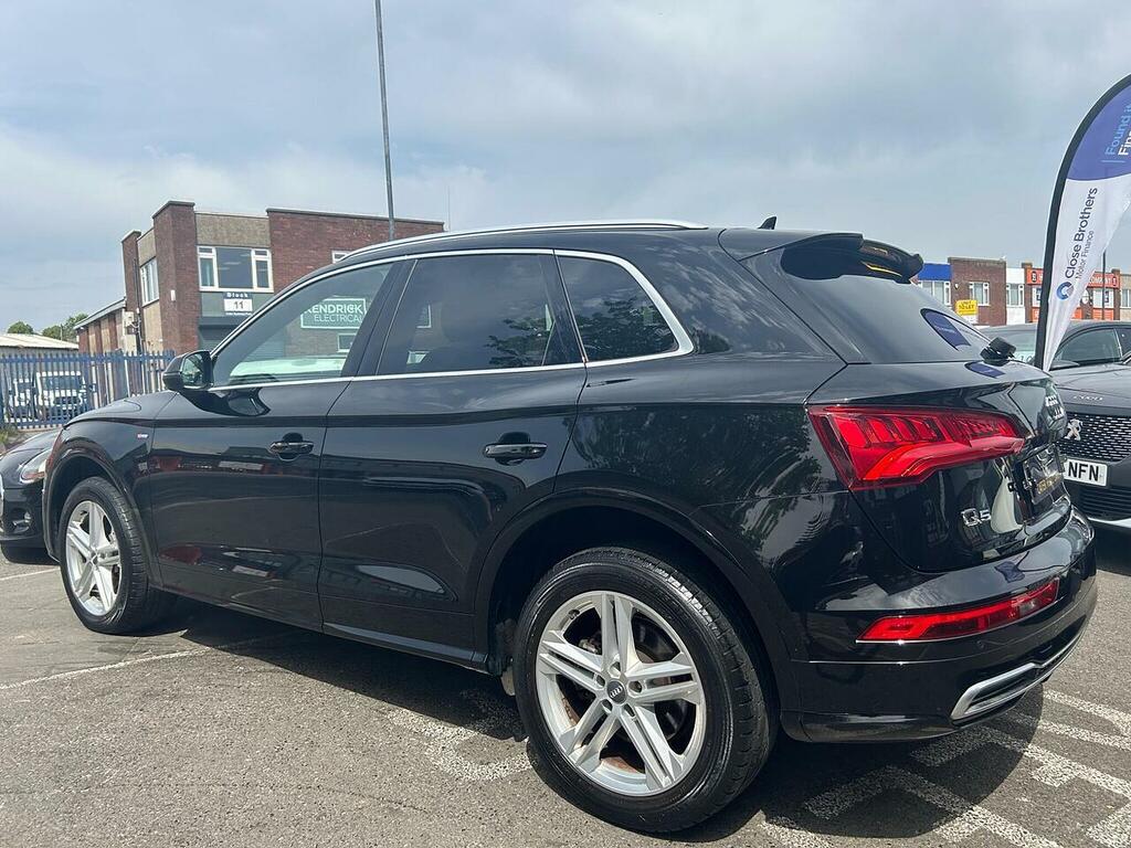 Audi Q5 2.0 Tdi 40 S Line Suv S Tronic Quattro AF68XMA Black #4