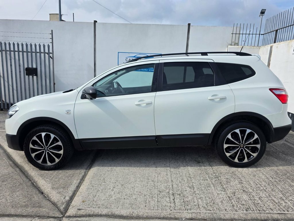 Nissan Qashqai+2 1.5L 360 White #2
