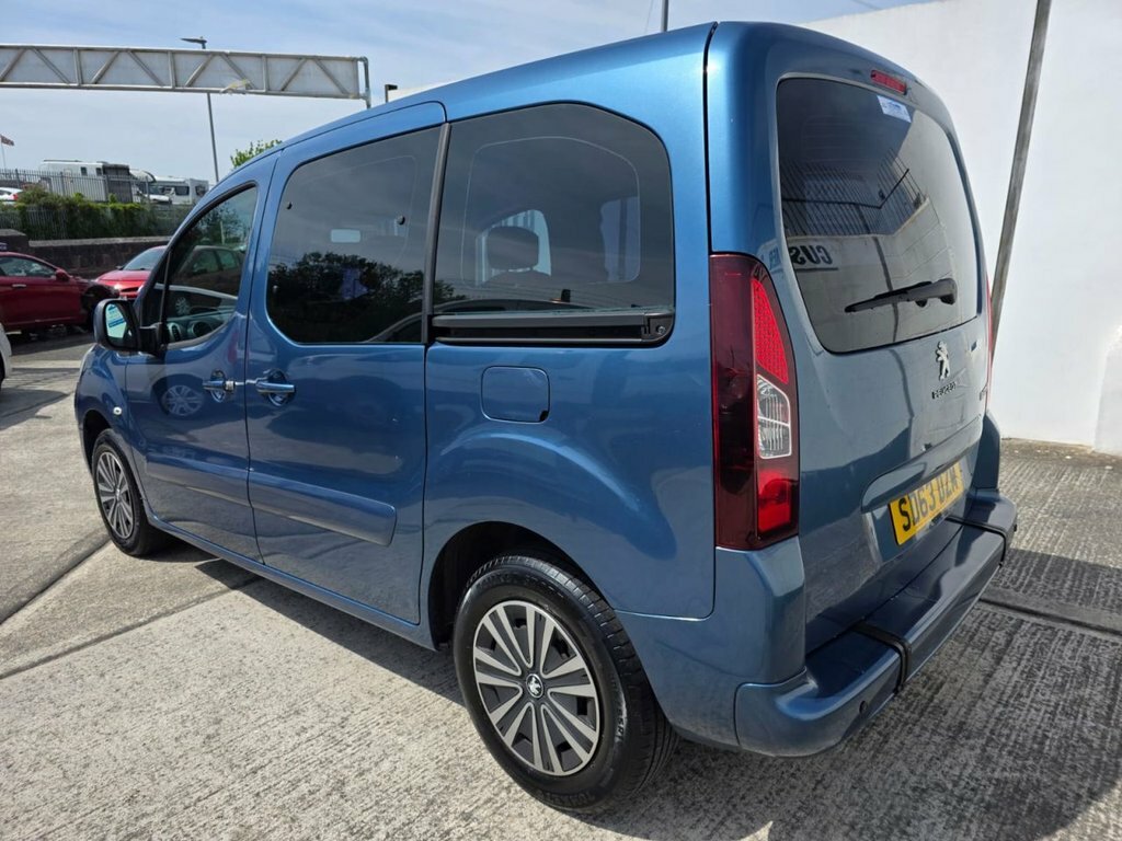 Peugeot Partner Tepee 1.6L Tepee S SD63DZM Blue #3