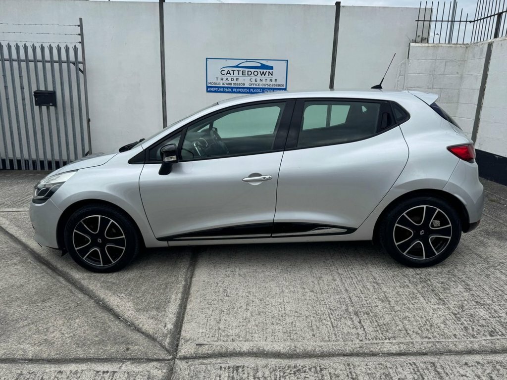Renault Clio 1.5L Dynamique Medianav CE15ZLK Silver #2