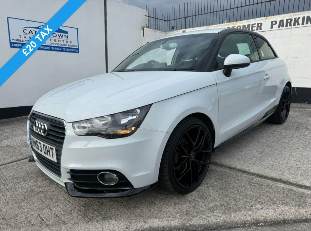Audi A1 1.6L Contrast Edition Plus White