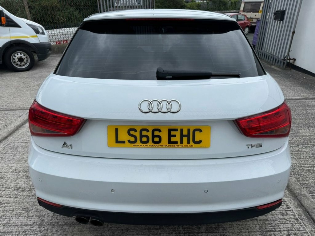 Audi A1 1.4L Sport LS66EHC White #4
