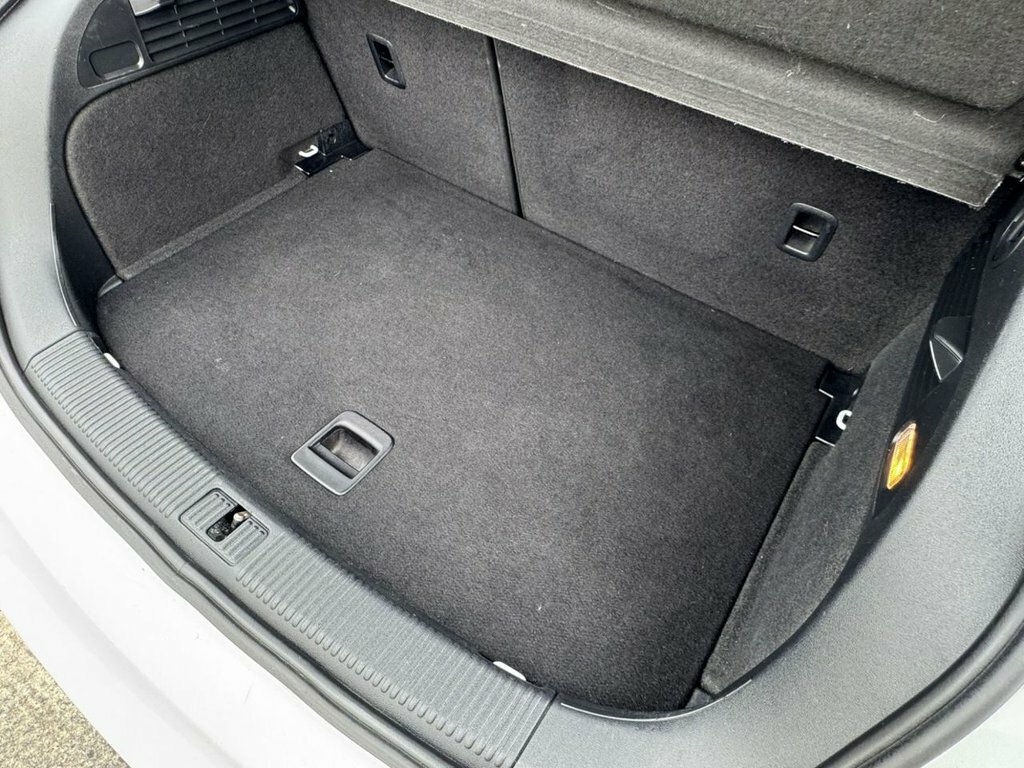 Audi A1 1.4L Sport LS66EHC White #6