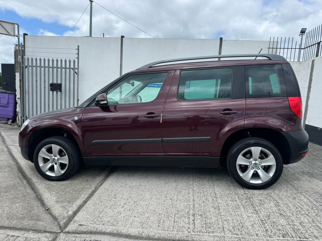 Skoda Yeti 1.6L Elegance EX62EDU Red #2