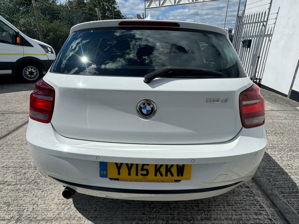 BMW 1 Series 2L Sport YY15KKW White #4