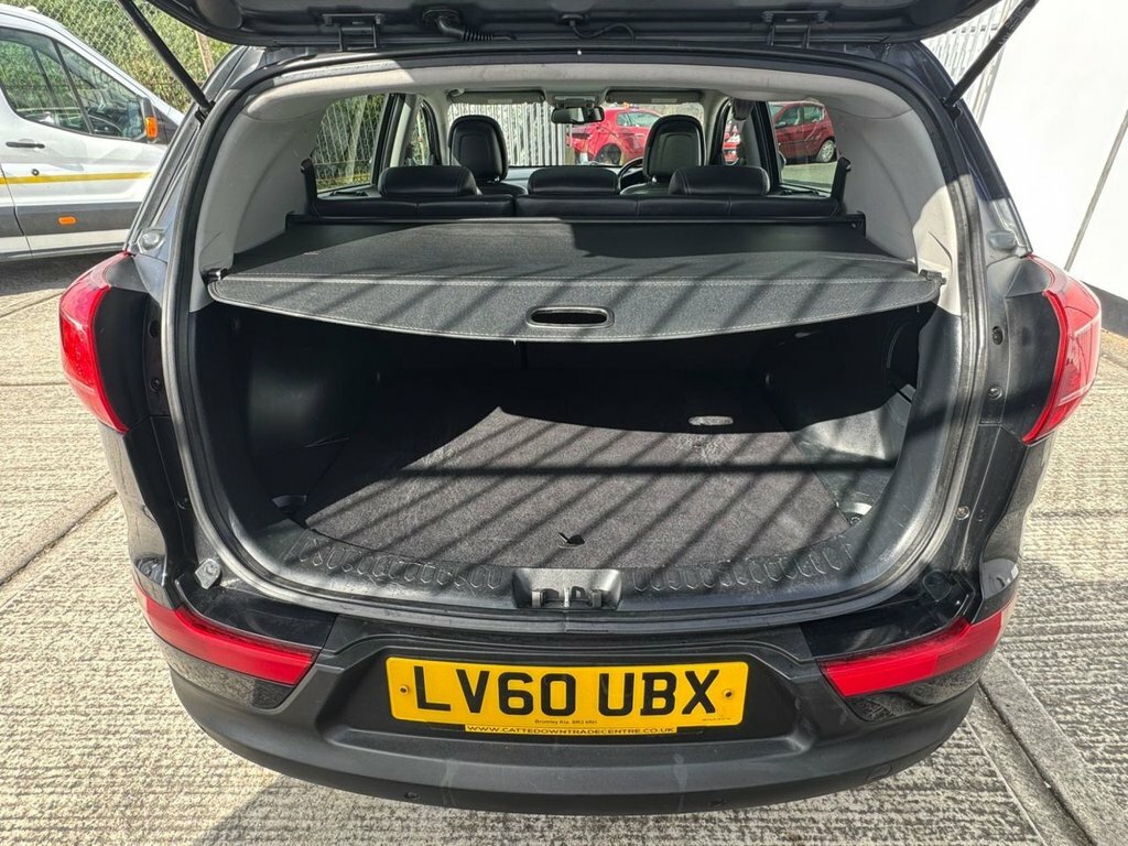 Kia Sportage 2L Kx-3 LV60UBX Black #5