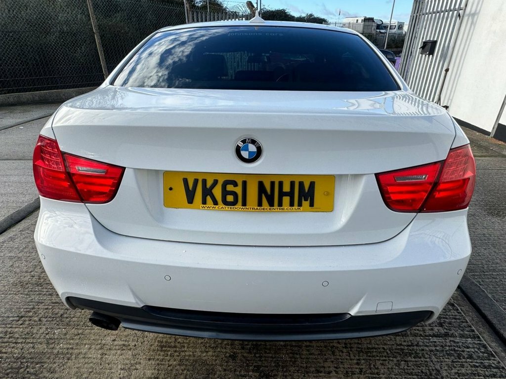BMW 3 Series 2L Sport Plus Edition VK61NHM White #4