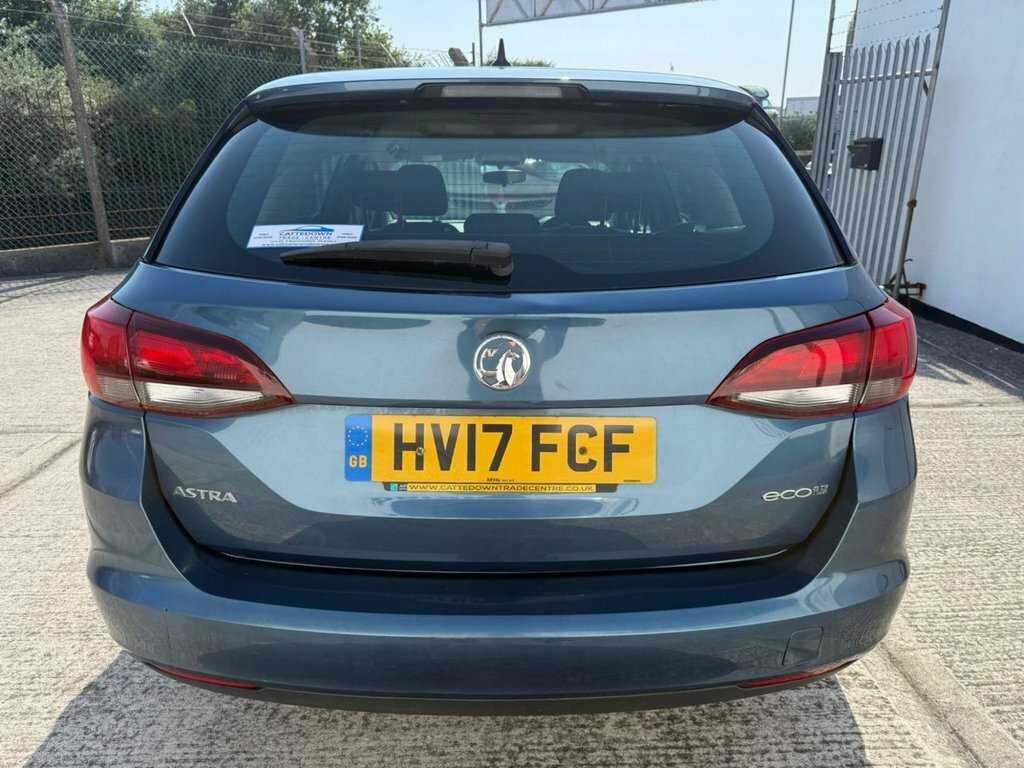 Vauxhall Astra 1.6L Tech Line HV17FCF Blue #4