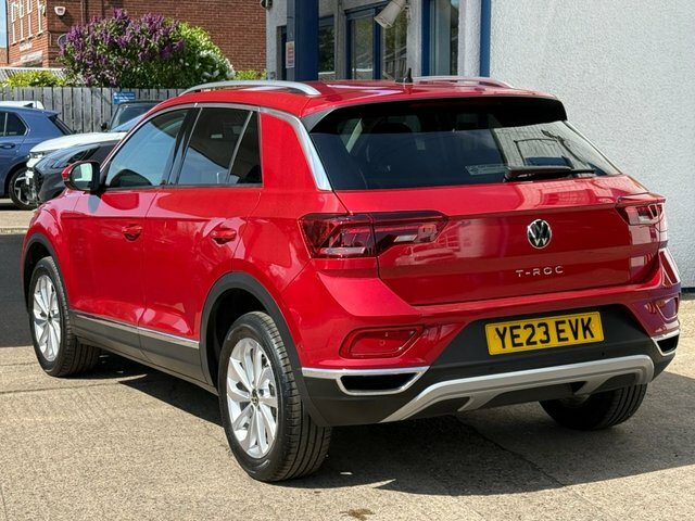 Volkswagen T-Roc Tsi Style Suv YE23EVK Red #4