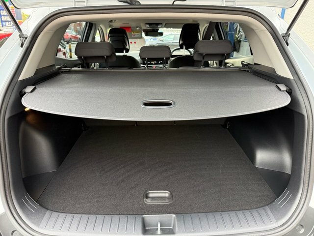 Kia Sportage T-gdi Pure Suv YT75BHU White #6