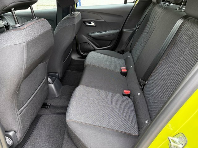 Peugeot 208 Puretech Style Hatchback FP26ULS Yellow #6