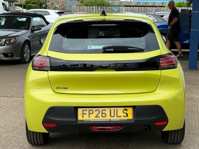 Peugeot 208 Puretech Style Hatchback FP26ULS Yellow #4