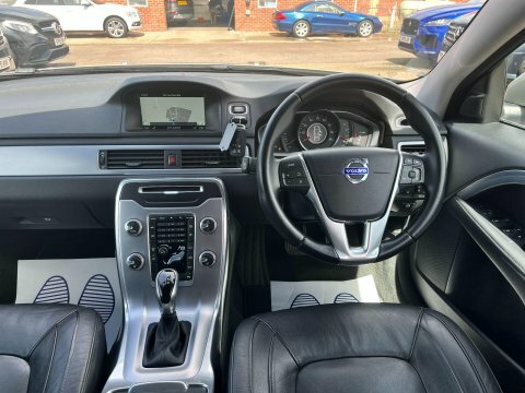 Volvo V70 2.0 D3 Se Gold #5