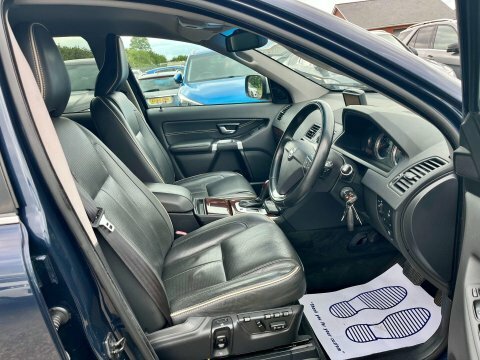 Volvo XC90 2.4 D5 Executive Blue #4