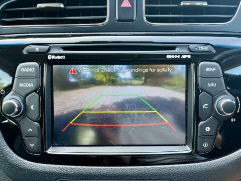 Kia Ceed Hatchback Red #9