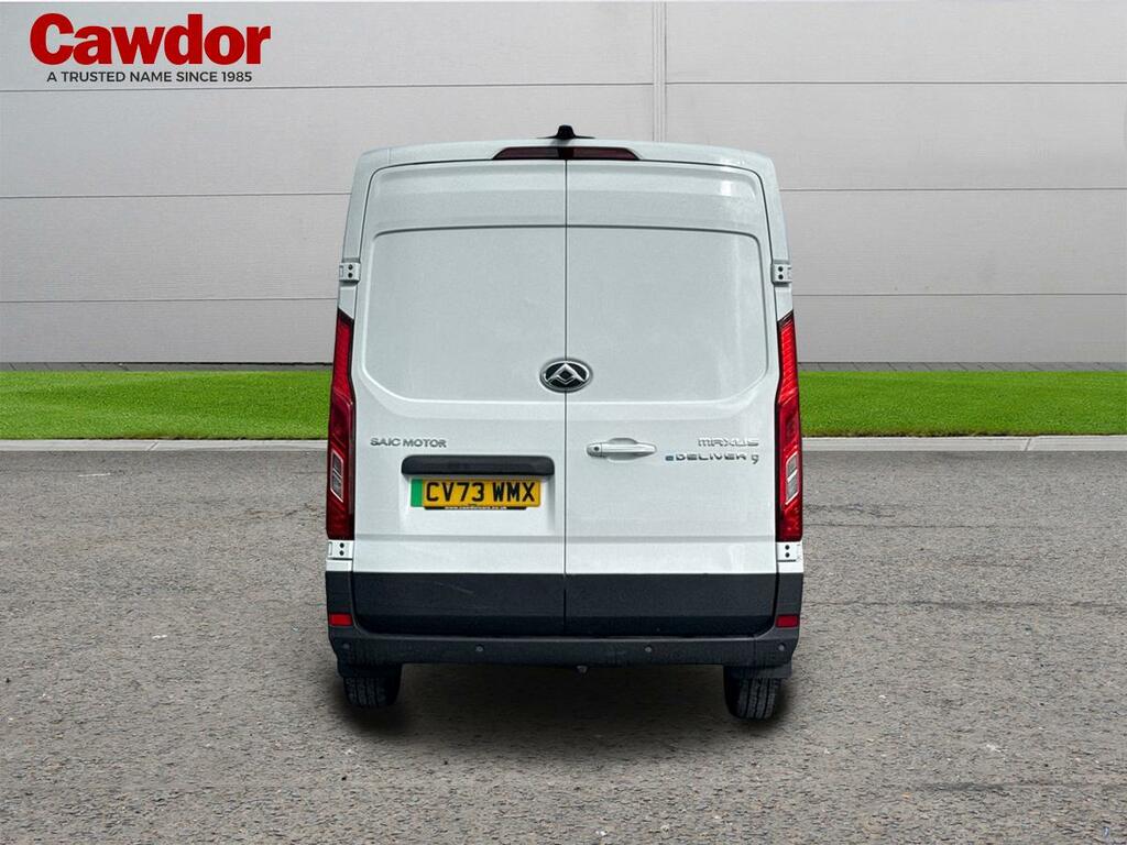 Maxus Deliver 9 Deliver 9 White #4