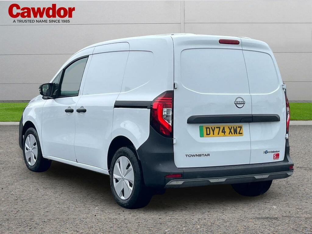 Nissan TOWNSTAR Acenta Ev DY74XWZ White #5