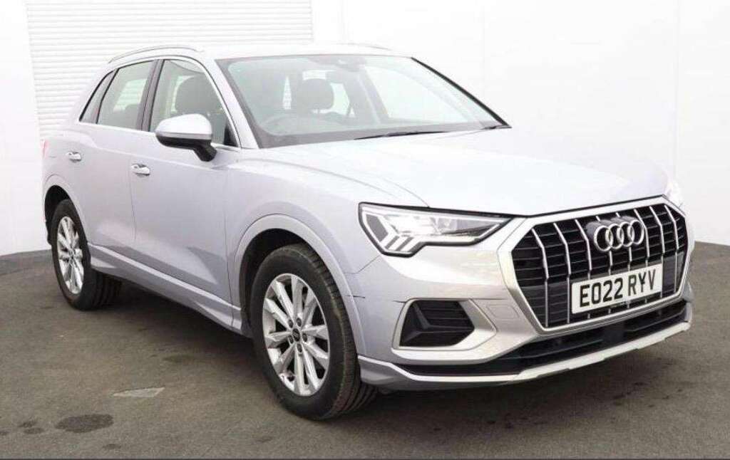 Audi Q3 Sport 35 Tdi S-a EO22RYV Silver #2