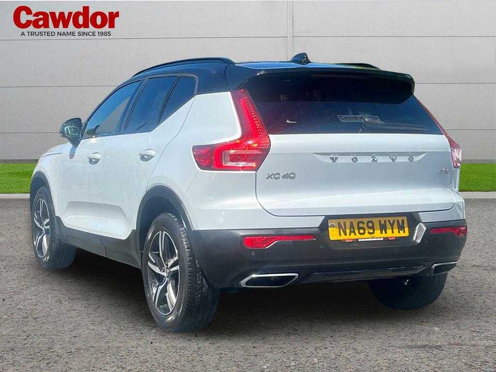 Volvo XC40 R-design D3 NA69WYM Silver #5
