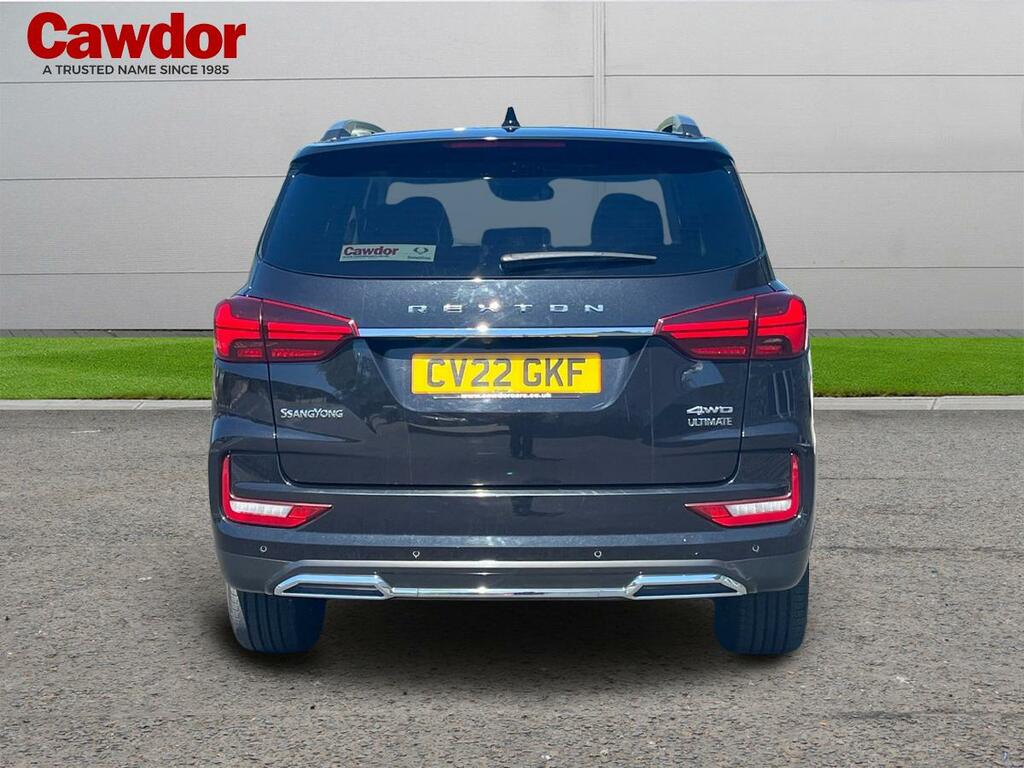 SsangYong Rexton Ultimate Y400 7 Seat 2.2 Black #4