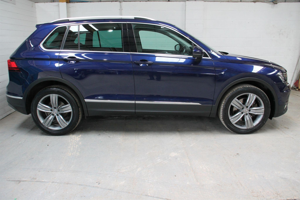 Volkswagen Tiguan 2.0 Tsi Sel Dsg 4Motion Euro 6 Ss GJ18BPV Blue #3