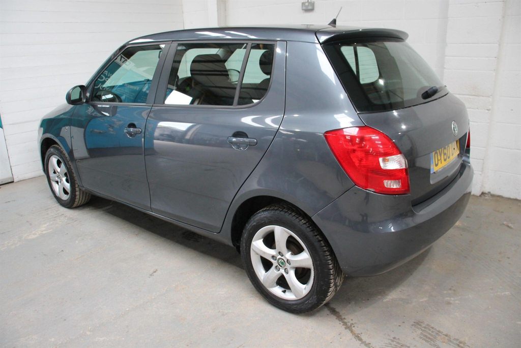 Skoda Fabia 1.2 Tsi Se Euro 5 OY60DTK Grey #5