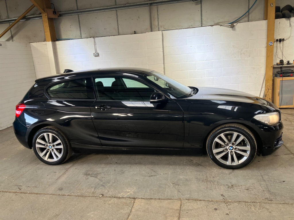 BMW 1 Series 1.6 118I Sport Euro 6 Ss KE15DSZ Black #4