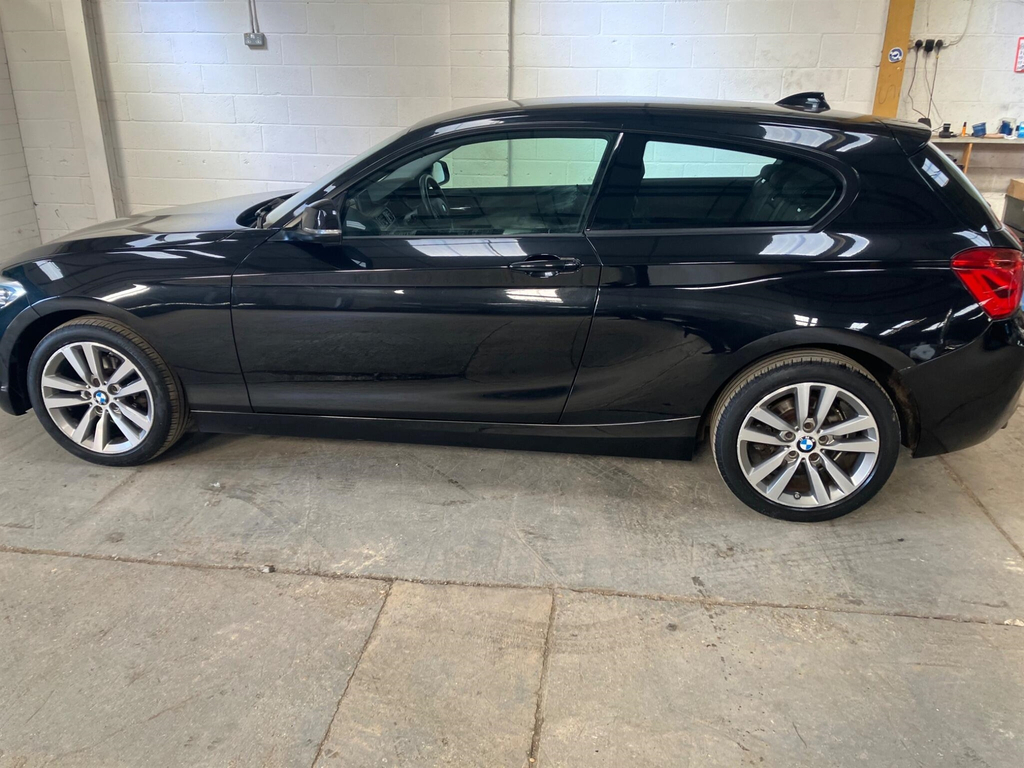 BMW 1 Series 1.6 118I Sport Euro 6 Ss KE15DSZ Black #6