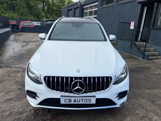 Mercedes-Benz GLC Class 2016 2.1 Glc220d Amg Line Premium Plus Suv D SR66LUJ White #2