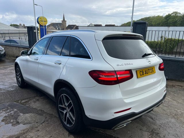 Mercedes-Benz GLC Class 2016 2.1 Glc220d Amg Line Premium Plus Suv D SR66LUJ White #6