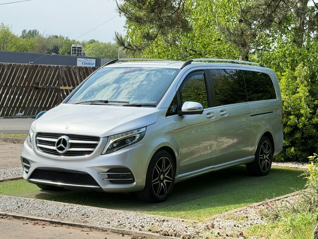 Mercedes-Benz V Class 2L Amg Line Silver #4