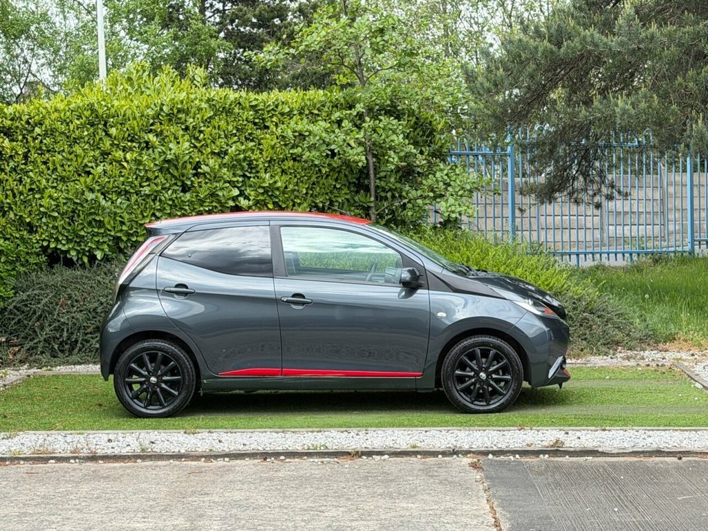 Toyota Aygo 1L X-press WR18MHO Grey #2