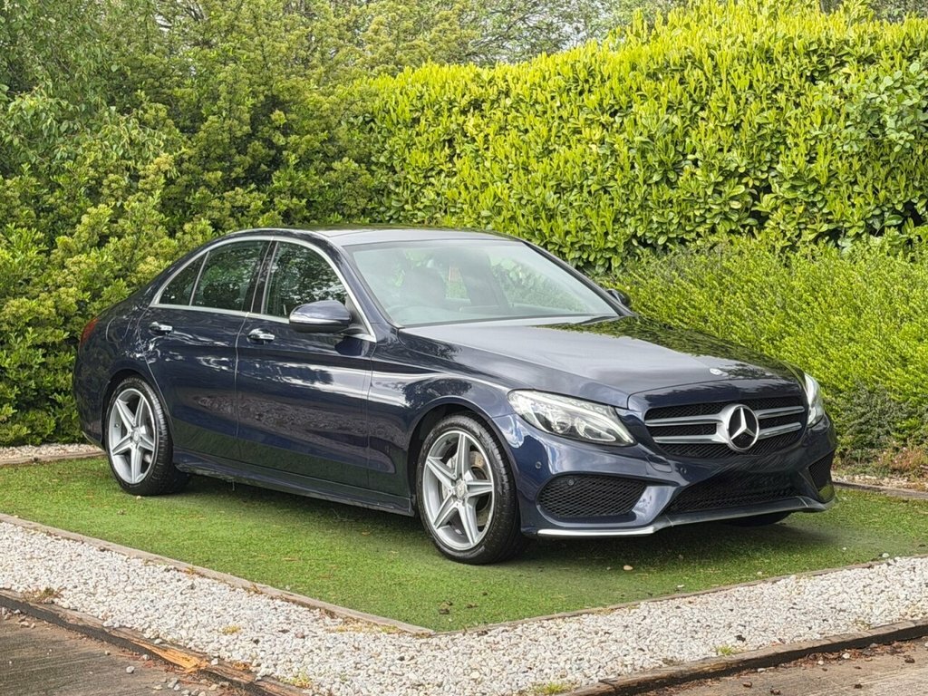 Mercedes-Benz C Class 1.6L Amg Line Blue