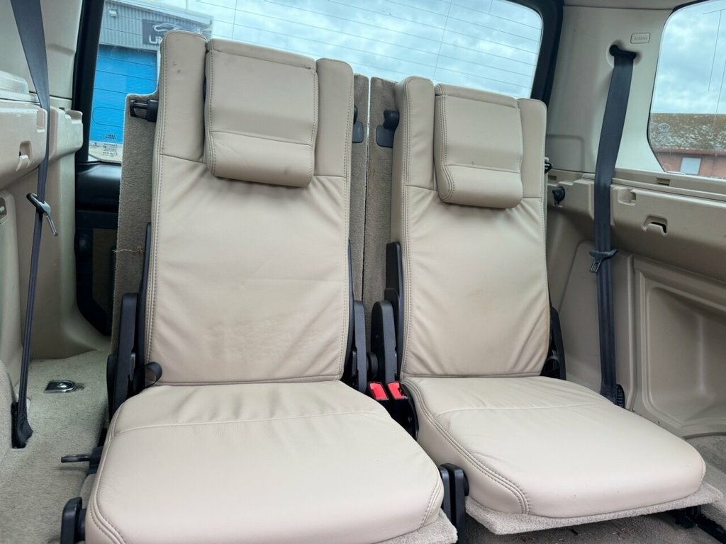 Land Rover Discovery 4 3L Hse PK63CGG Blue #4