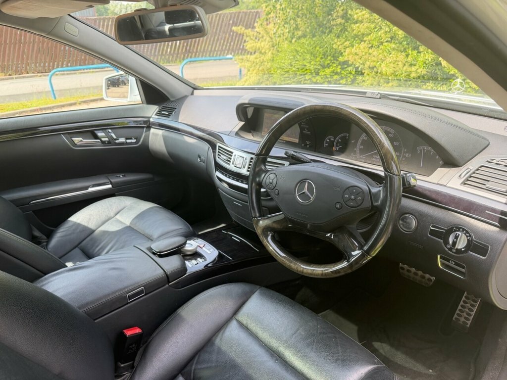 Mercedes-Benz S Class 3L Amg Sport Edition Silver #3