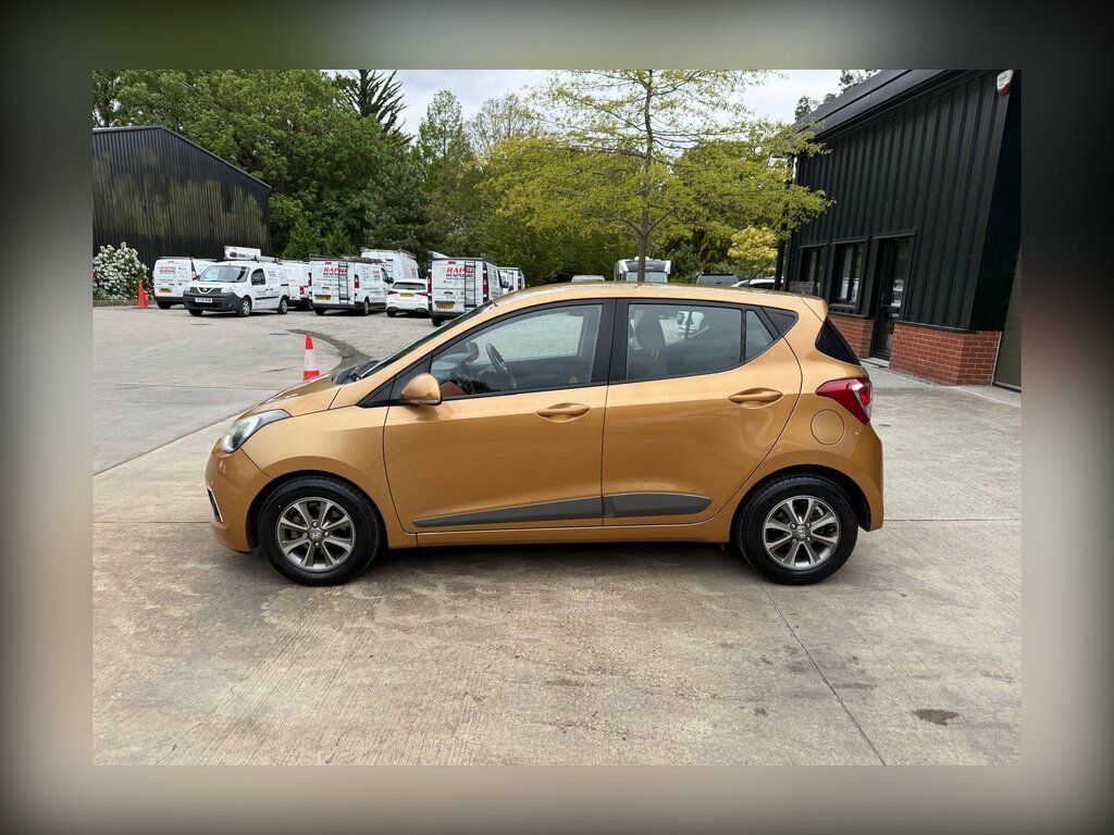 Hyundai I10 1.2 Premium Euro 5 EO15HLJ Orange #4