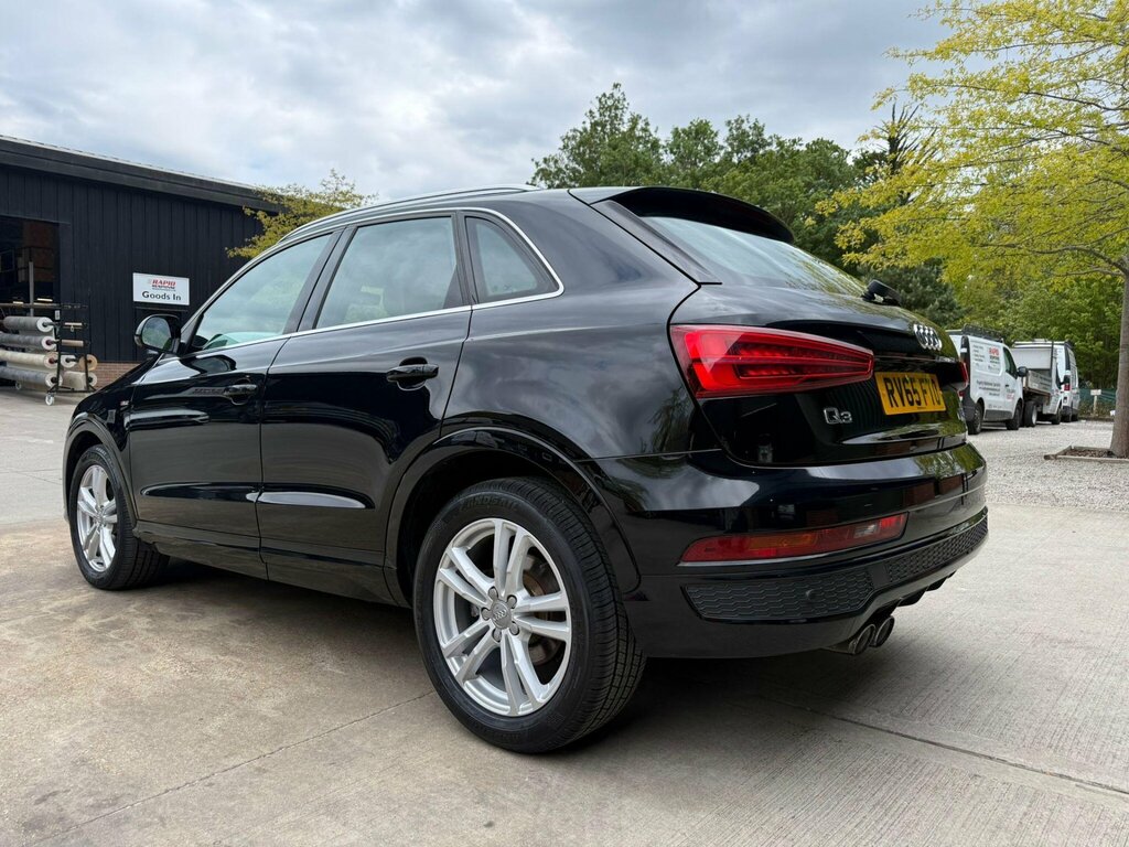 Audi Q3 1.4 Tfsi Cod S Line Euro 6 Ss Black #3