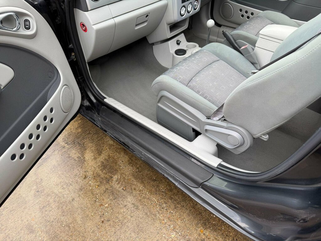 Chrysler Pt Cruiser 2.4 Touring Silver #24