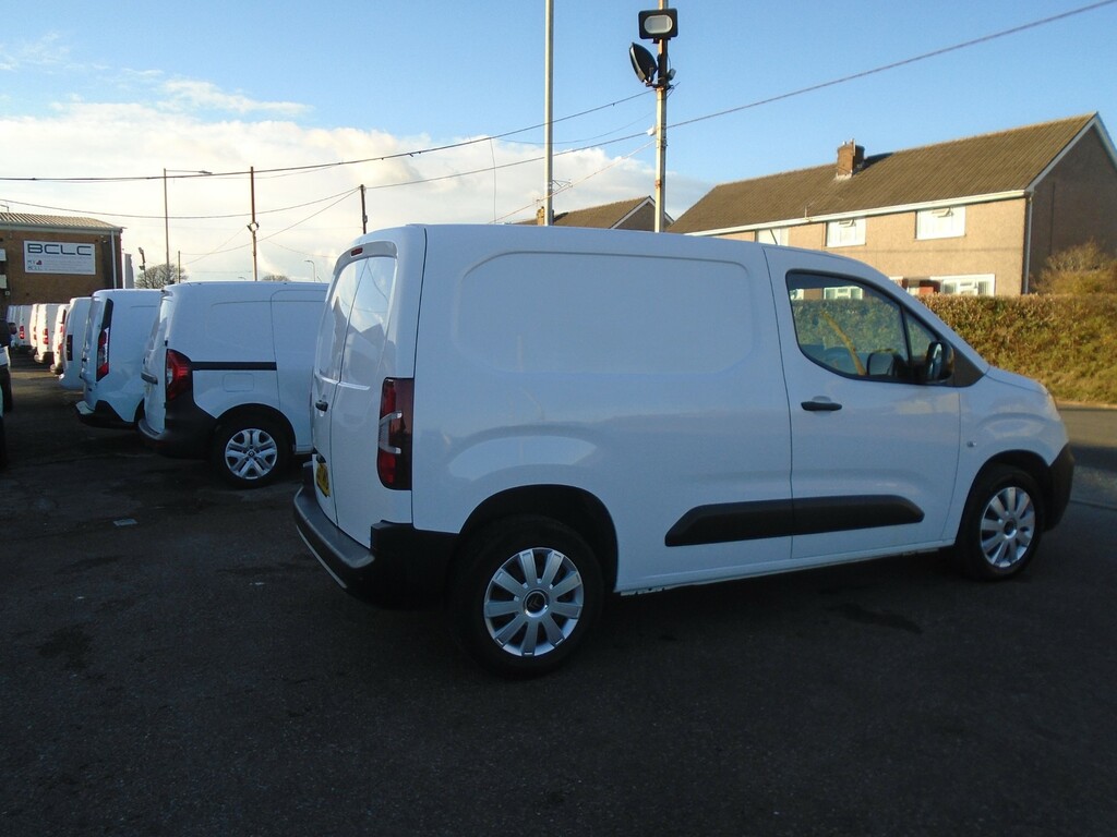 Citroen Berlingo 1000 Enterprise Pro M Bluehdi LB71MKG White #3
